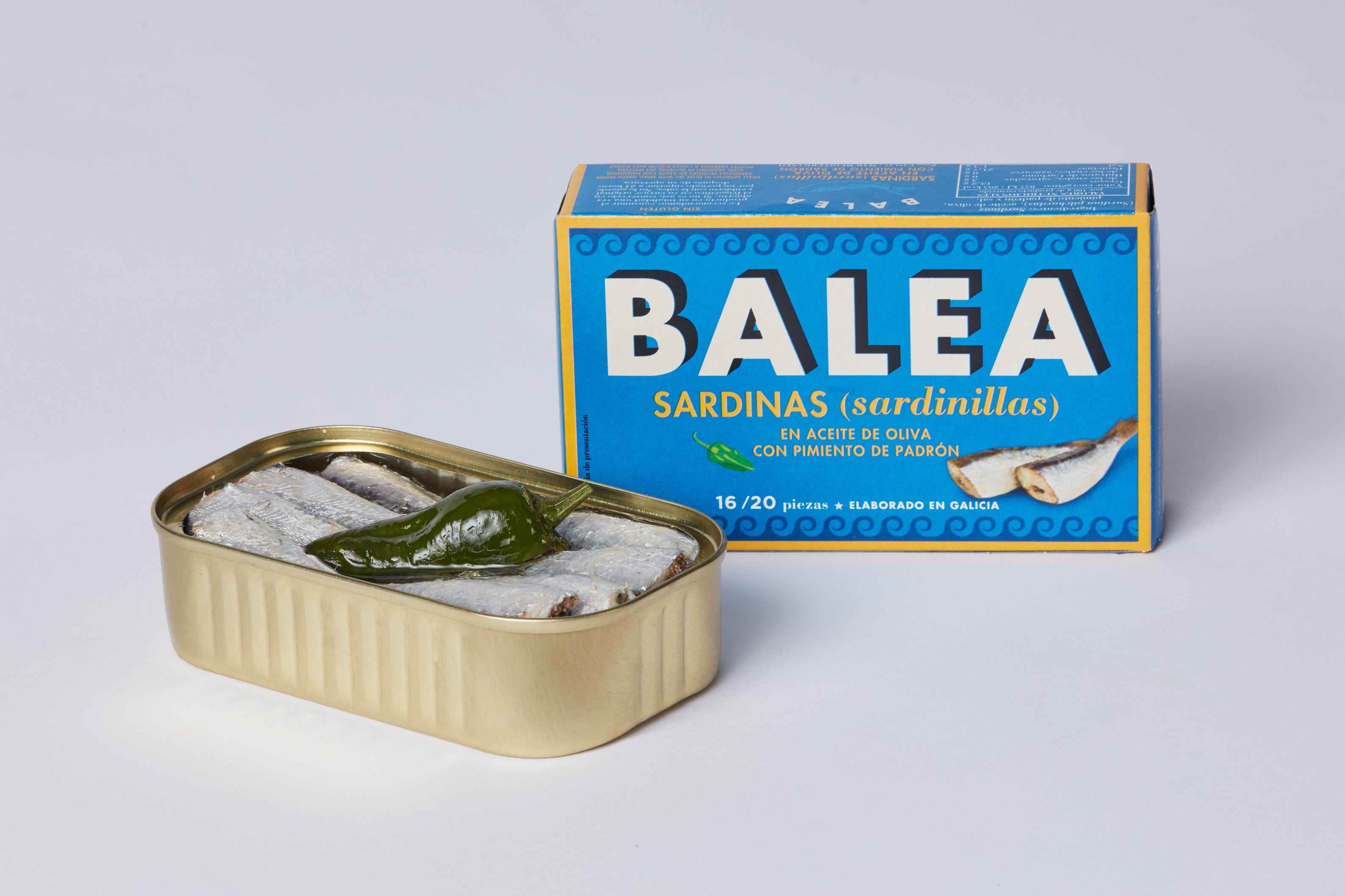Sardinillas en aceite de oliva con pimiento de Padrón 16/20 piezas 115 g