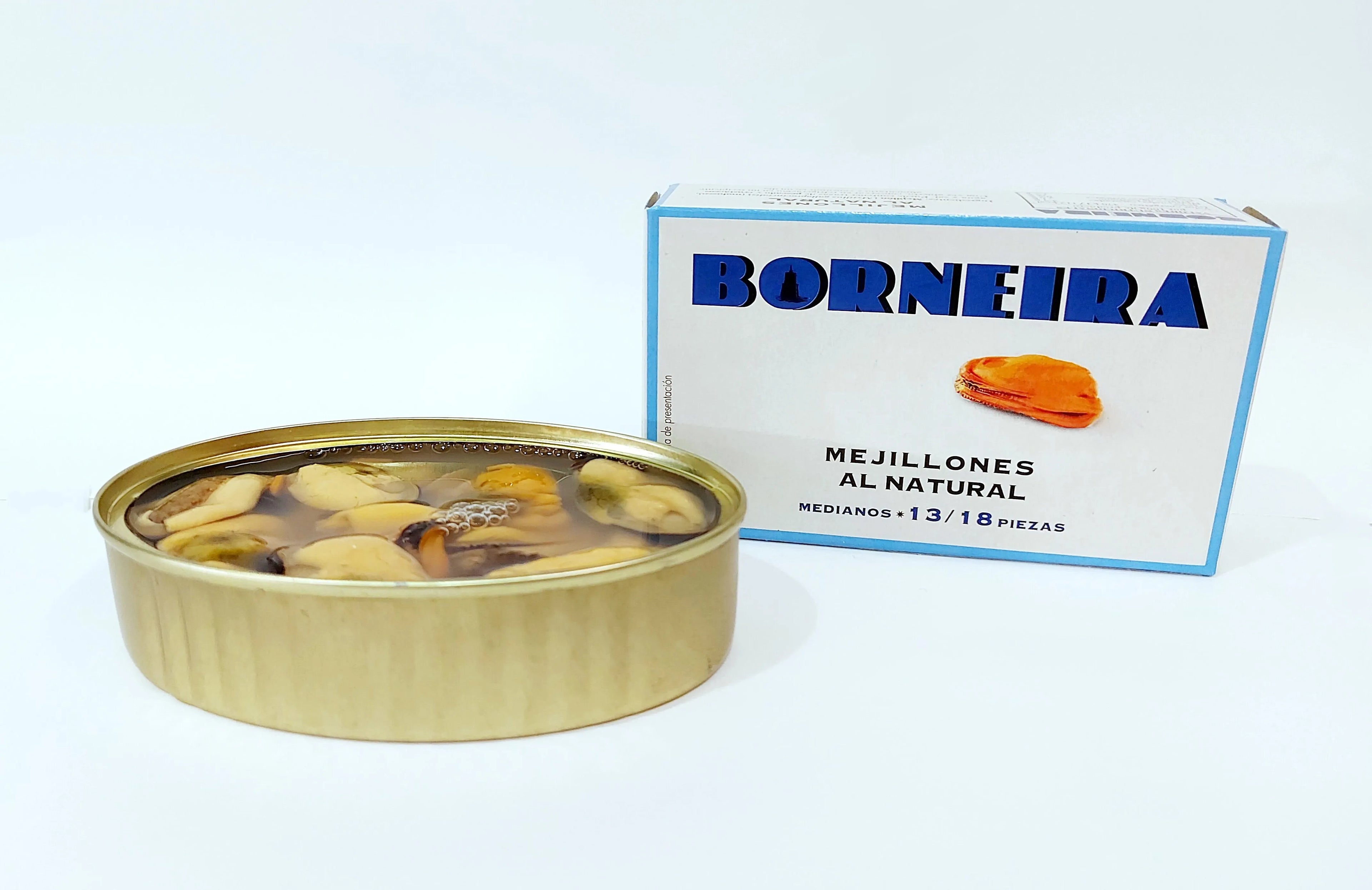 Mejillones pequeños al natural marca Borneira 13/18 piezas 115 g